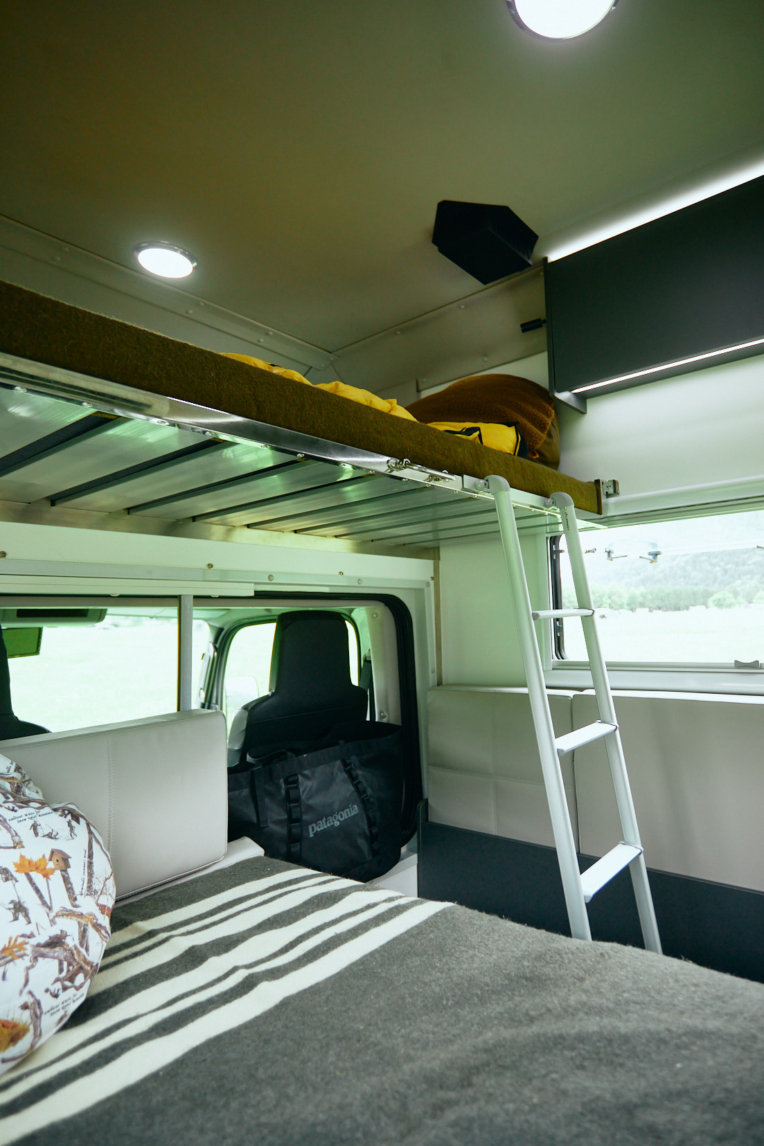 【自由テーマ】EXPEDITIONSTRIKER