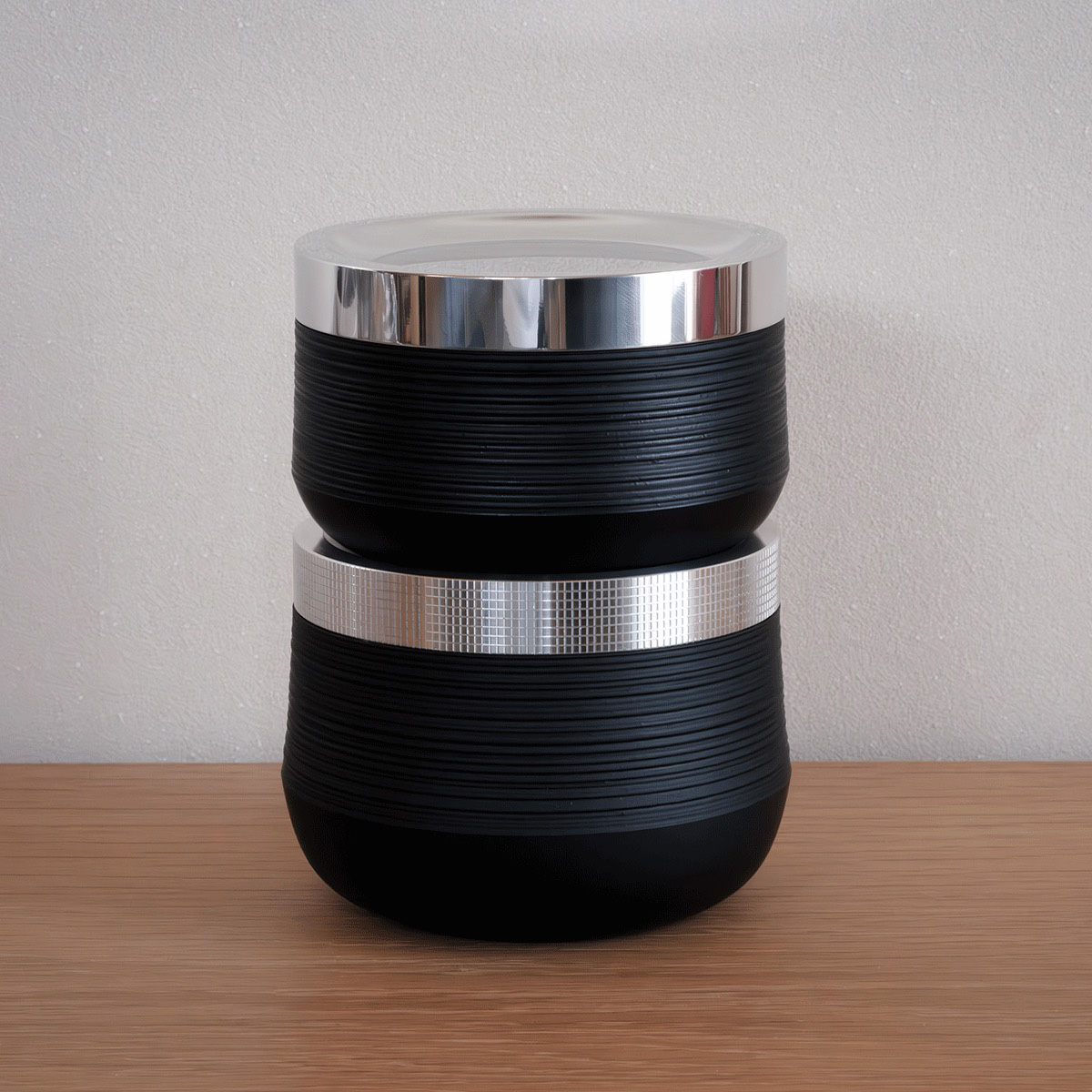 【自由テーマ】石川県の伝統工芸をサスティナブルに</br>漆器の廃木粉から作ったMIRAIWOOD漆器